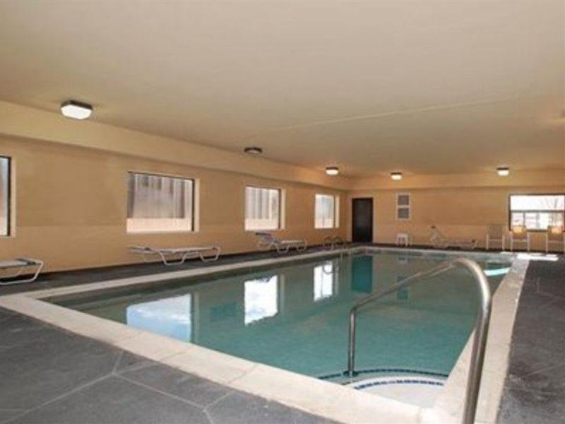 Hotel Fairfield By Marriott & Airport